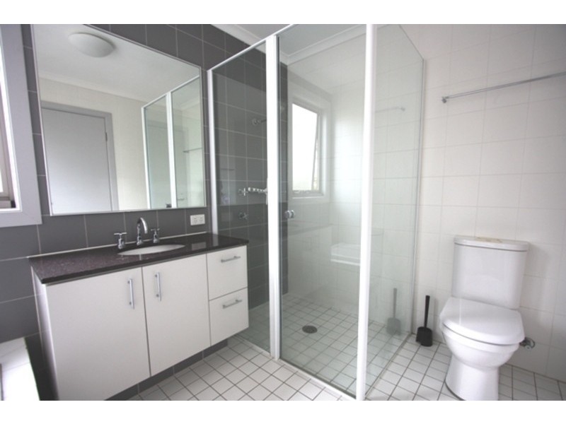 11 Beaurepaire Avenue, Newington NSW 2127