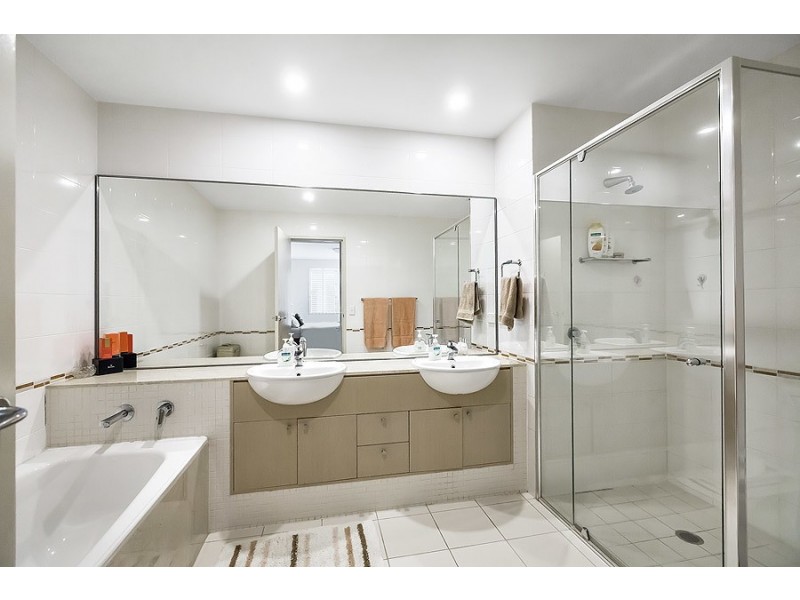 22/16 Admiralty Drive, Breakfast Point NSW 2137