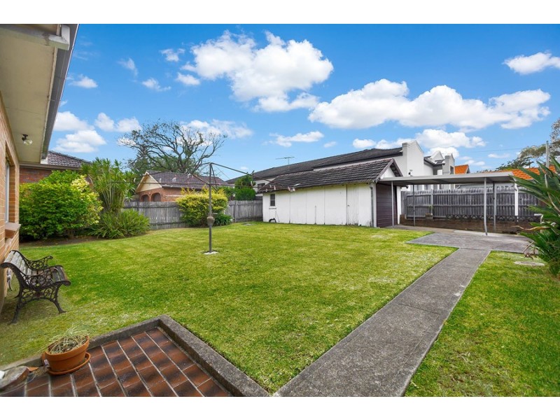 68 Wellbank Street, Concord NSW 2137