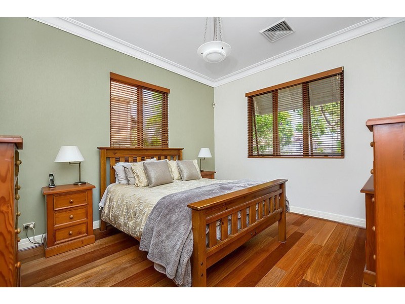 21 Mackenzie Street, Concord West NSW 2138