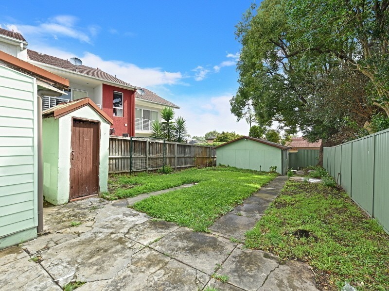 2/26 Gale Street, Concord NSW 2137