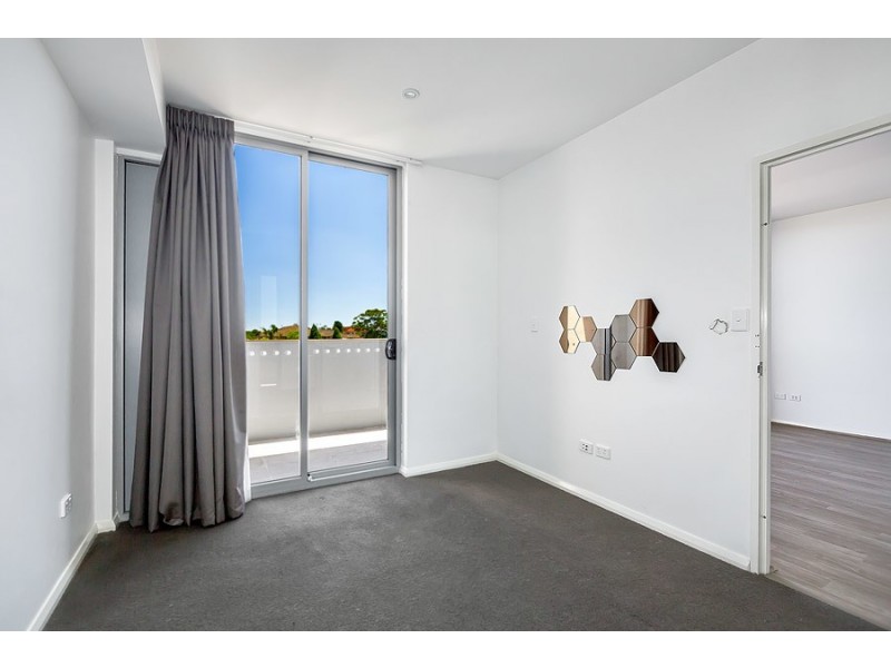 802B/359 – 367 Illawarra Road, Marrickville NSW 2204