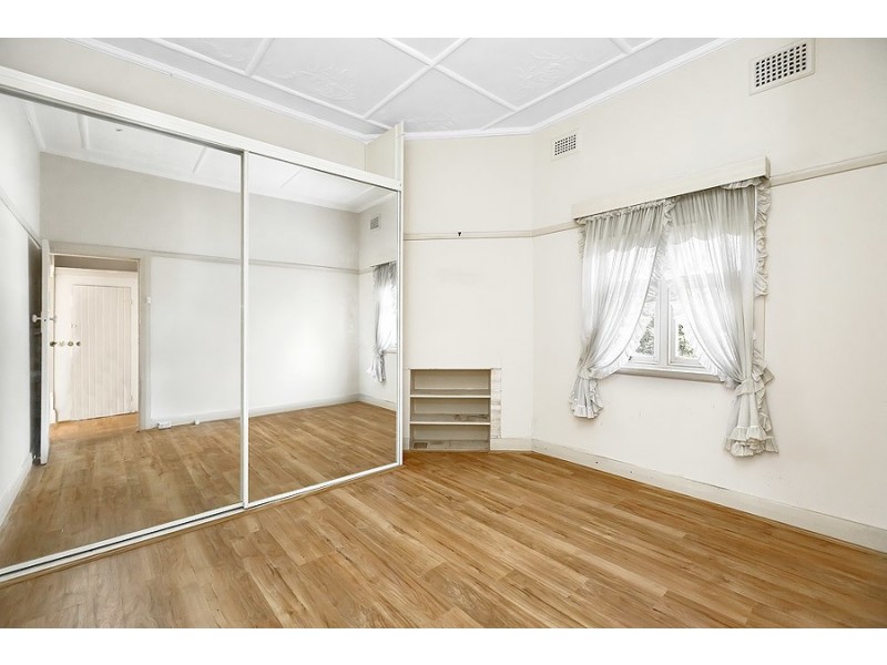 68 Wellbank Street, Concord NSW 2137