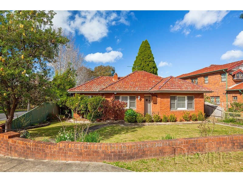 2 Wilga Street, Concord West NSW 2138