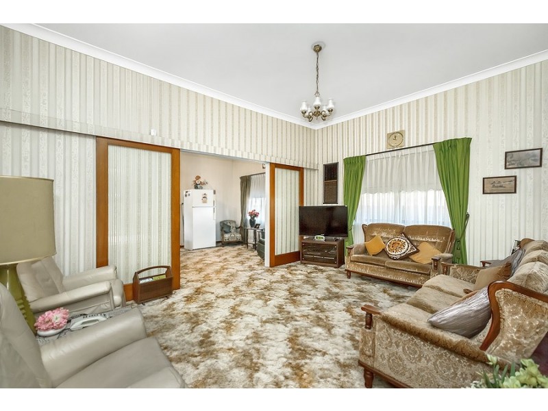 14 Manchester Road, Auburn NSW 2144