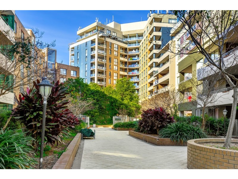 5035/57-59 Queen Street, Auburn NSW 2144