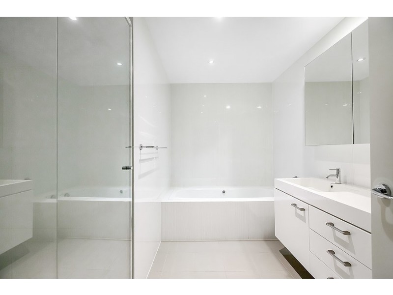 13/1 Rosewater Circuit, Breakfast Point NSW 2137