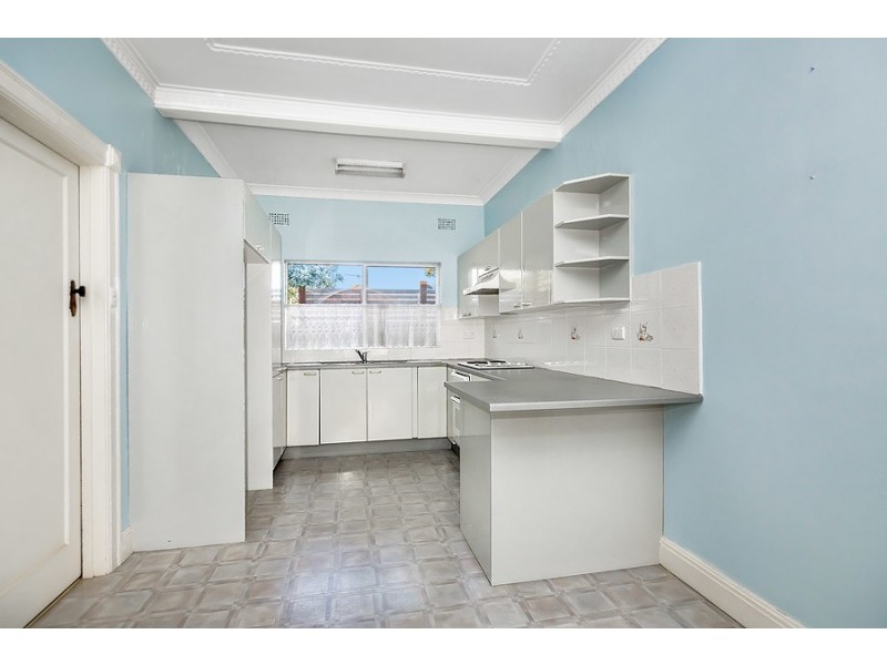 2 Cormiston Avenue, Concord NSW 2137