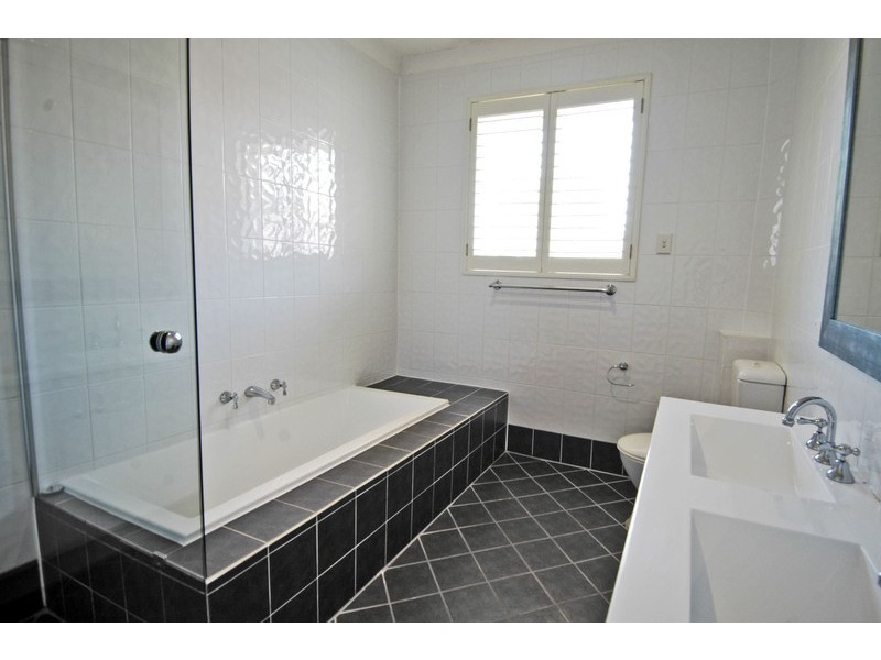 106 Wellbank Street, Concord NSW 2137