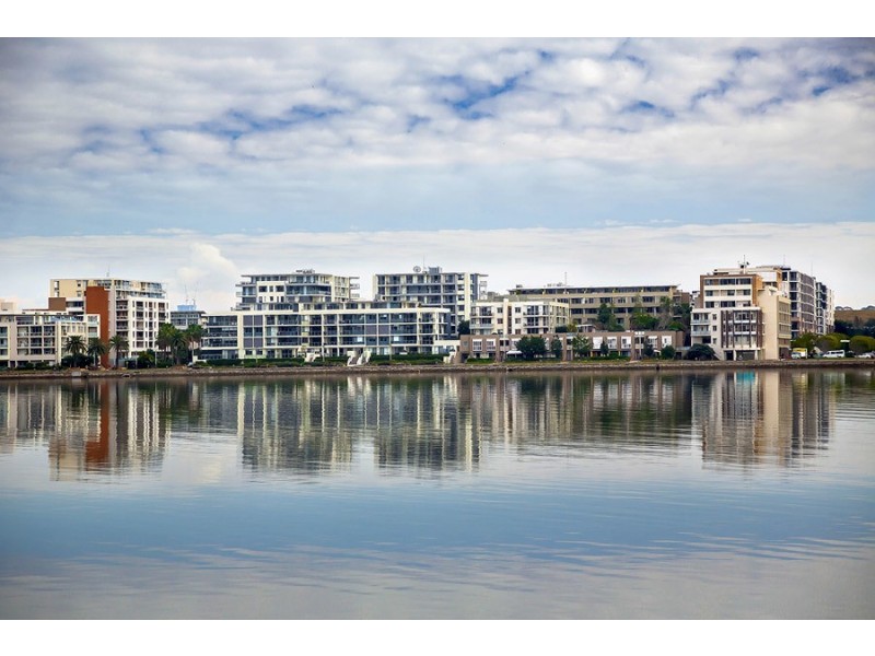 208/3 The Piazza, Wentworth Point NSW 2127