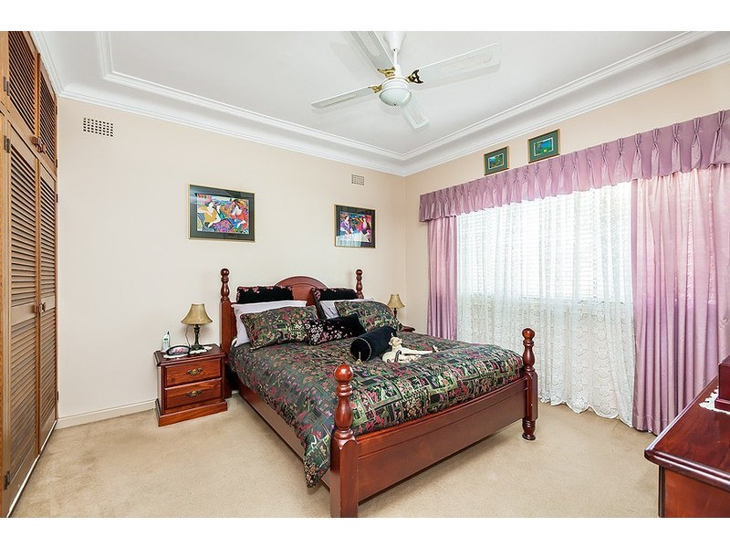 80 Brays Road, Concord NSW 2137