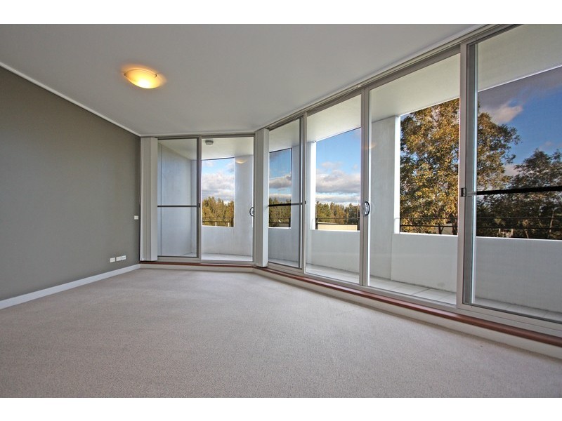 304/1 The Piazza, Wentworth Point NSW 2127