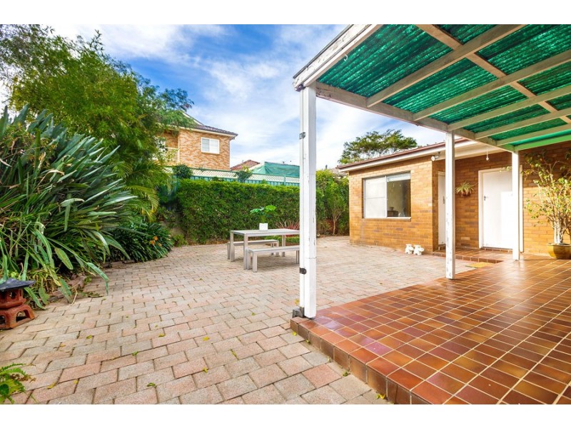 4 Wyatt Avenue, Earlwood NSW 2206