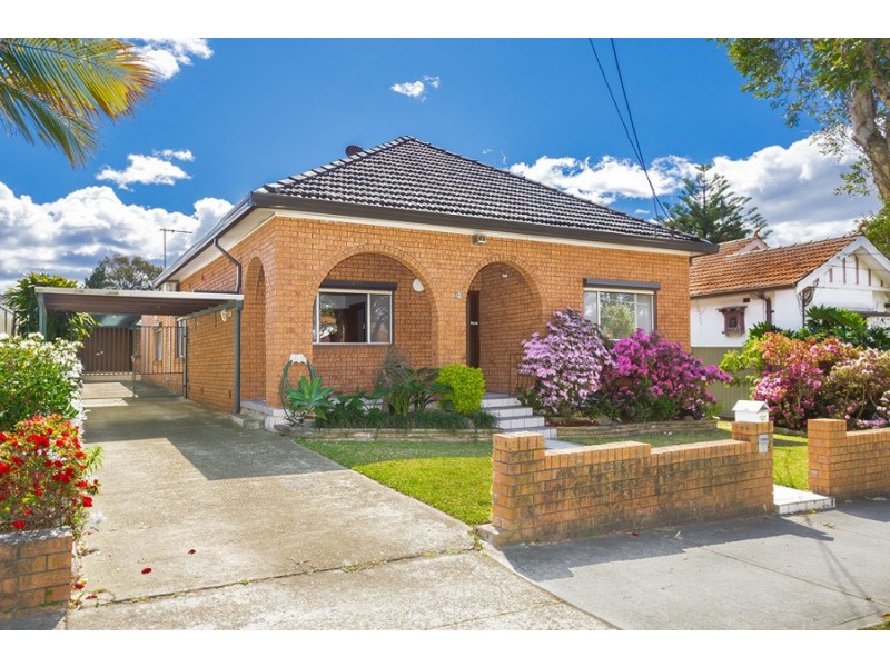 23 Station Street, Concord NSW 2137