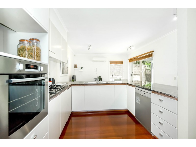 4 Heidelberg Avenue, Newington NSW 2127