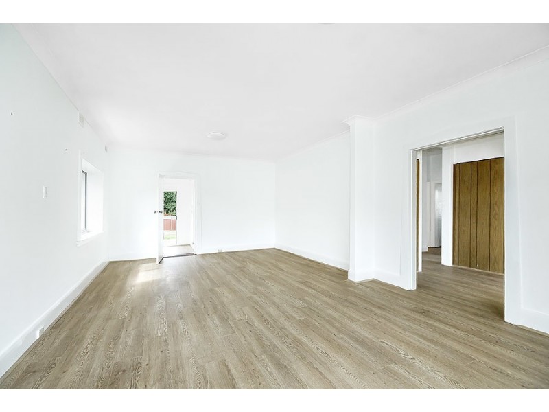 16 Shipley Avenue, North Strathfield NSW 2137