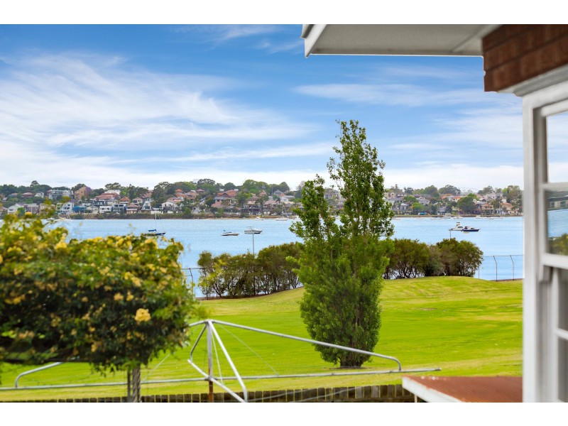11 Sanders Parade, Concord NSW 2137