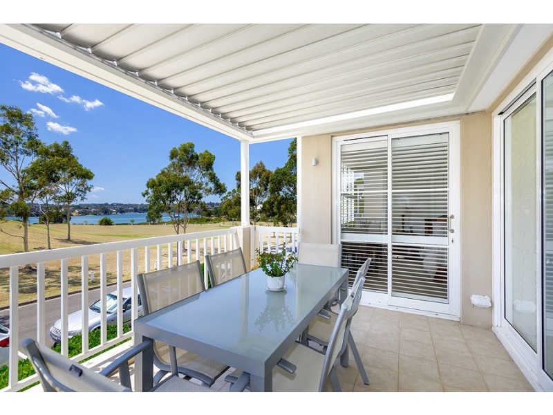 22/16 Admiralty Drive, Breakfast Point NSW 2137