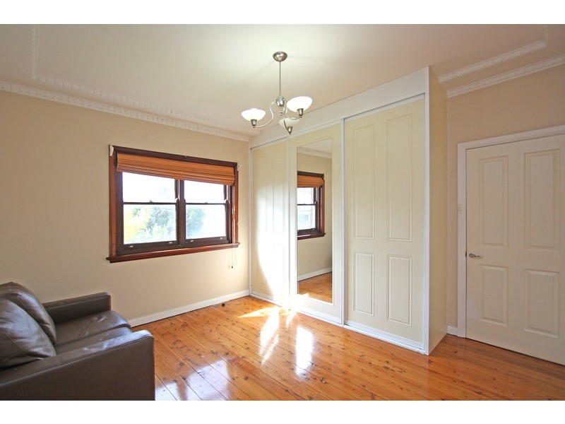 2 Dorking Road, Cabarita NSW 2137
