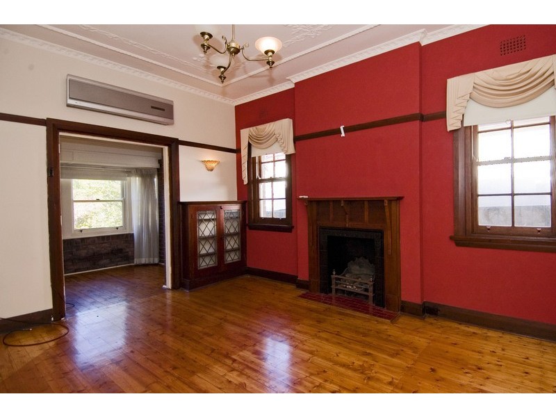 7 Currawang Street, Concord West NSW 2138