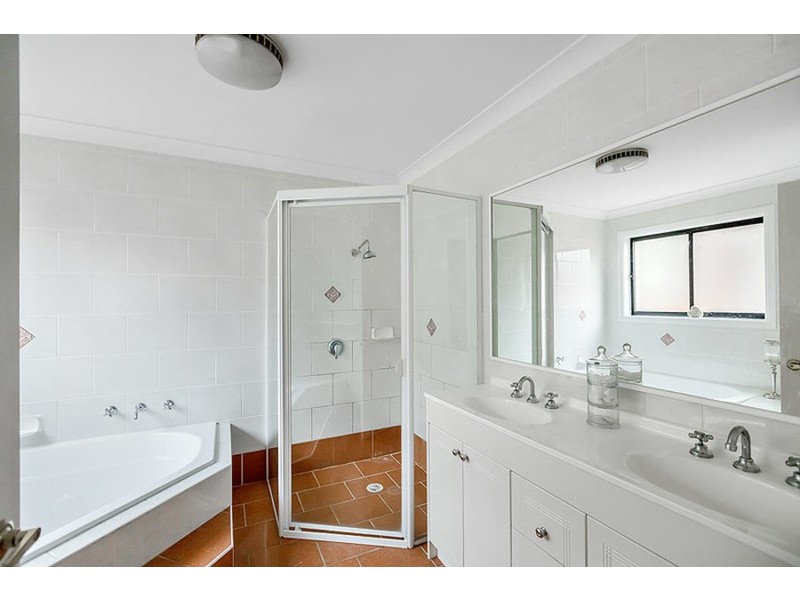 42 Elphinstone Street, Cabarita NSW 2137