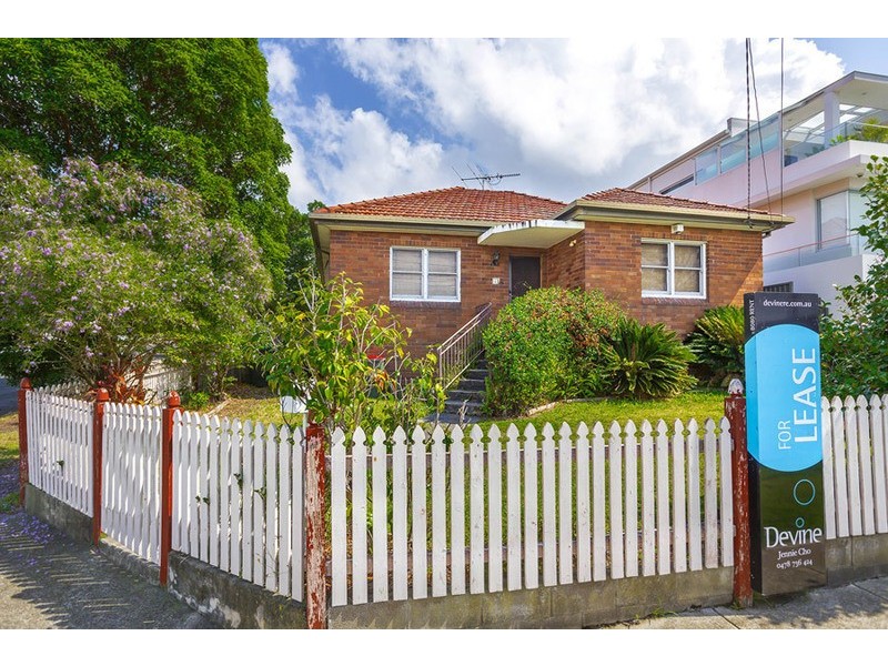 2 Dorking Road, Cabarita NSW 2137