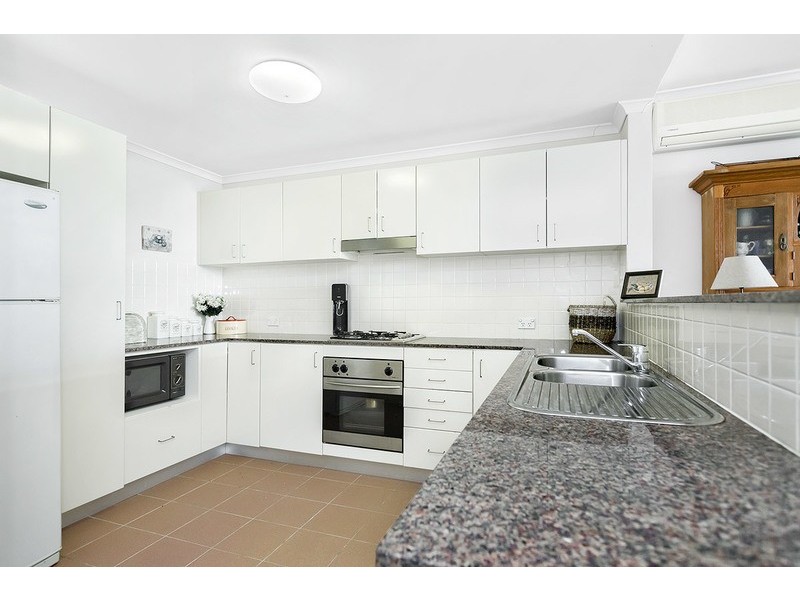 302/24 Kendall Inlet, Cabarita NSW 2137