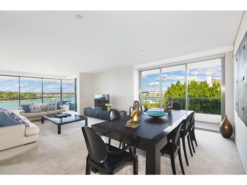 90/18 Edgewood Crescent, Cabarita NSW 2137