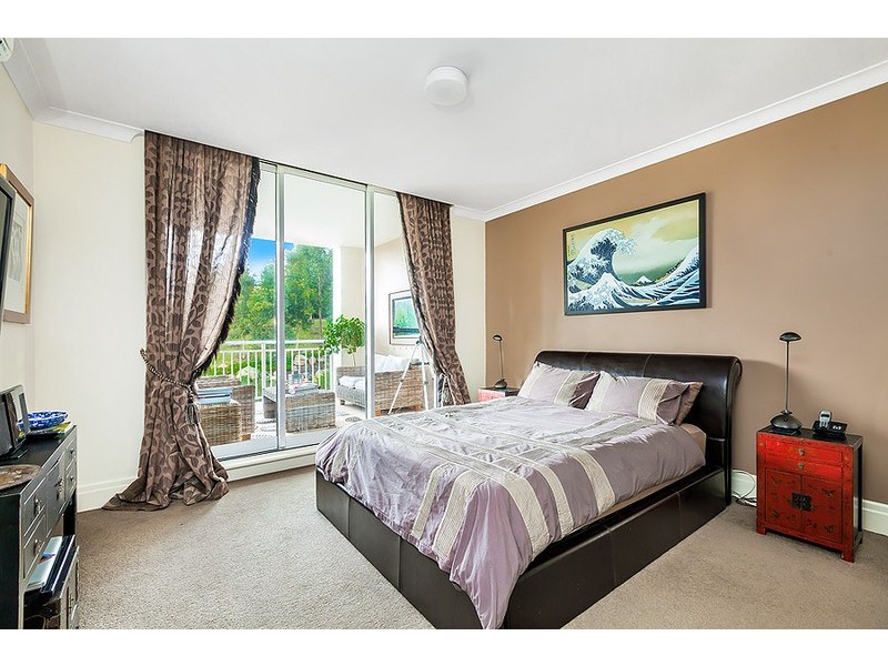 308/15 Peninsula Drive, Breakfast Point NSW 2137