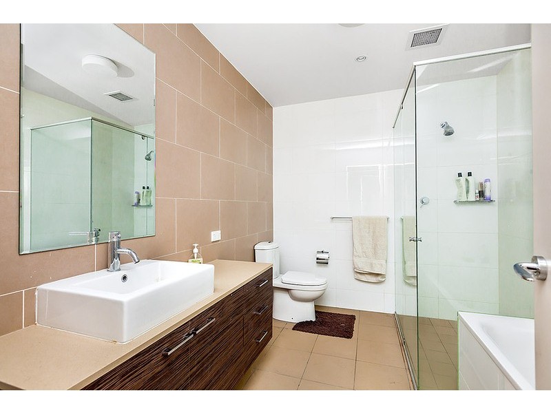 48/68 Village Drive, Breakfast Point NSW 2137