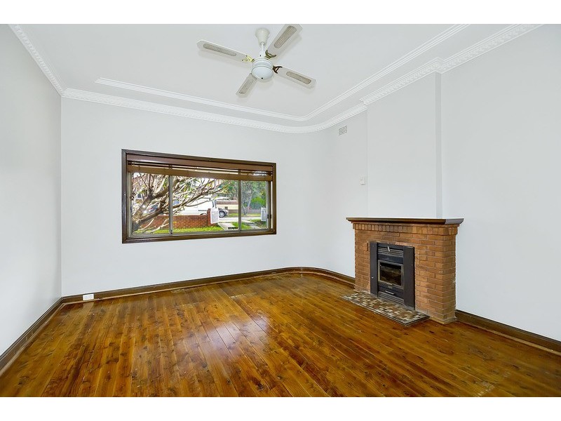 22 Wilga Street, Concord NSW 2137