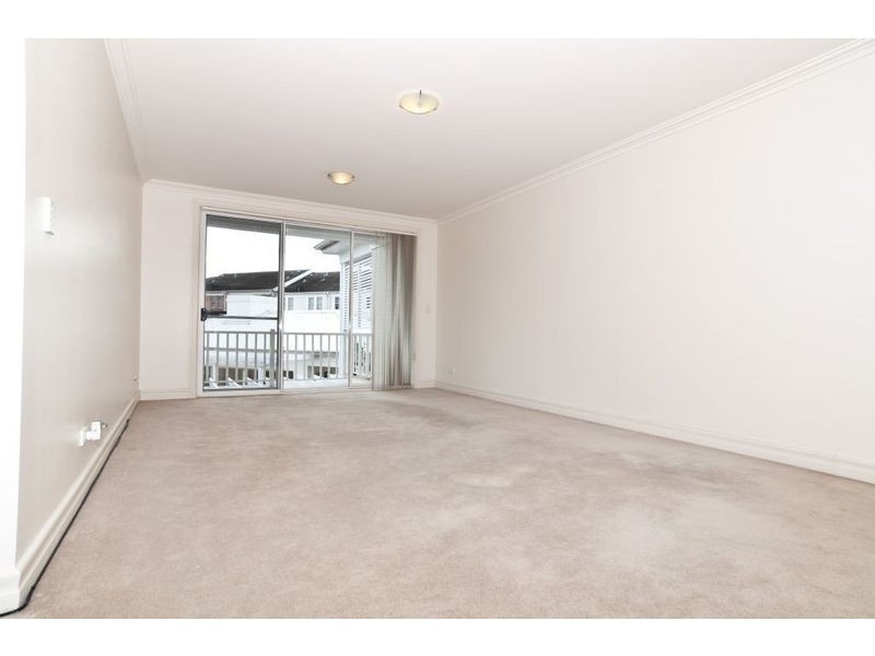 206/10 Fairwater Close, Breakfast Point NSW 2137