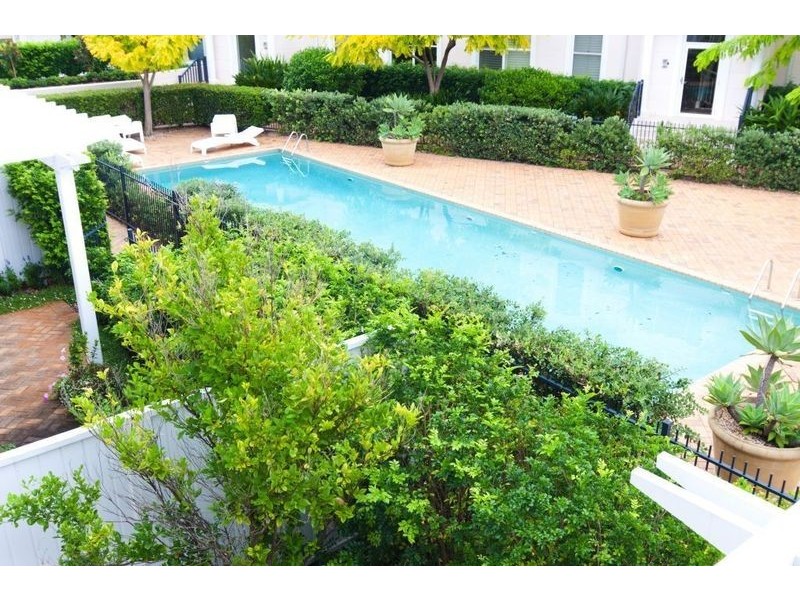 206/10 Fairwater Close, Breakfast Point NSW 2137