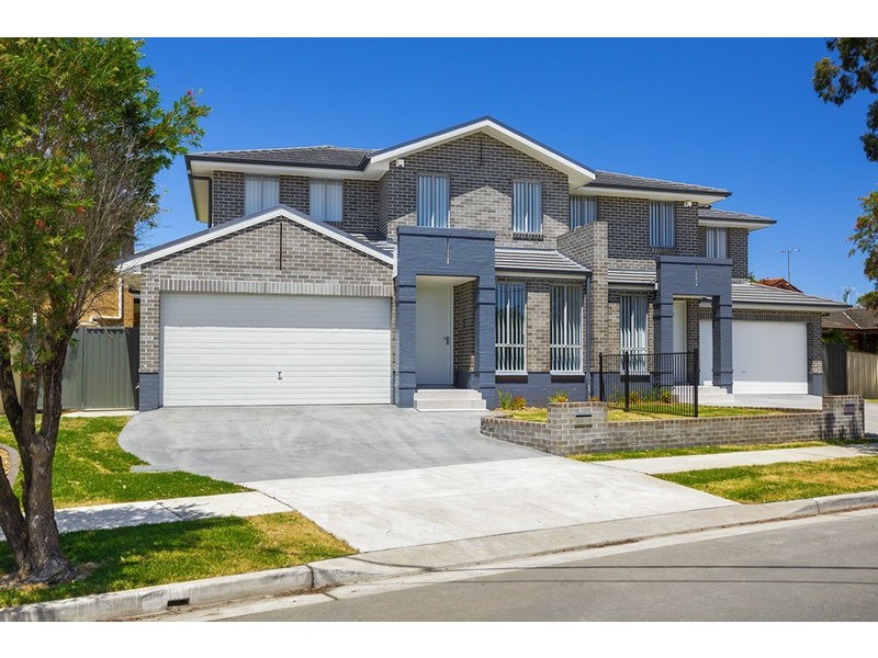 20B St Pauls Crescent, Liverpool NSW 2170