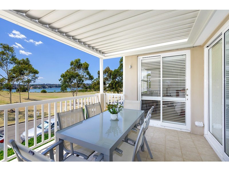 22/16 Admiralty Drive, Breakfast Point NSW 2137