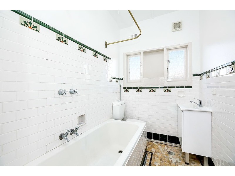 2/50 Hardy Street, Ashbury NSW 2193