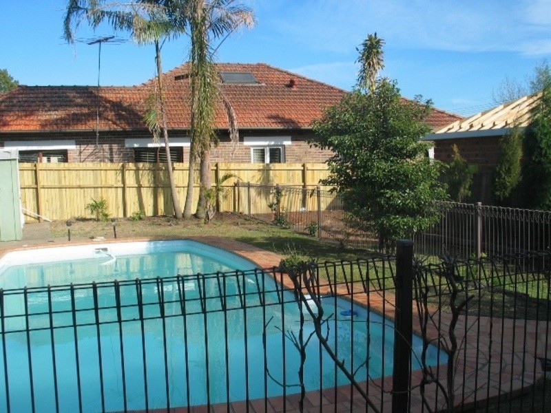 22 Kendall Street, Cabarita NSW 2137