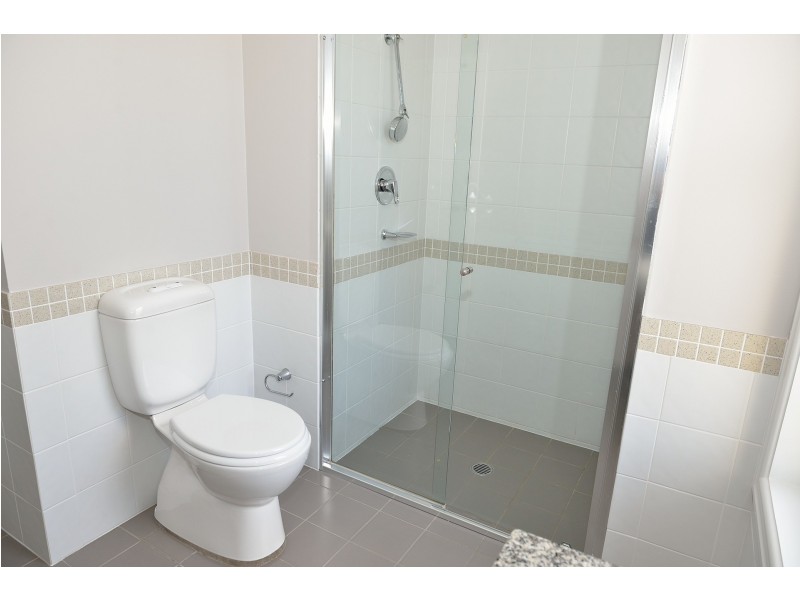 206/10 Fairwater Close, Breakfast Point NSW 2137