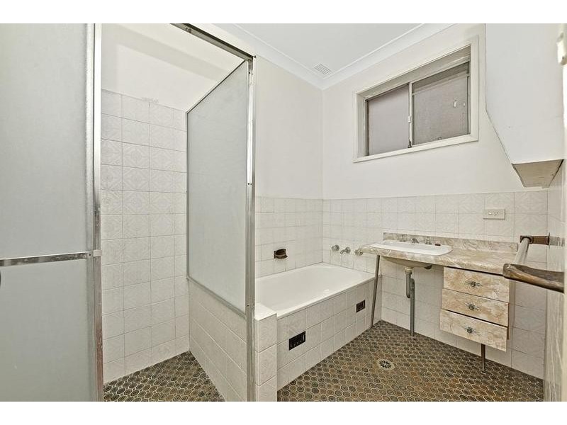 13 Medora Street, Cabarita NSW 2137