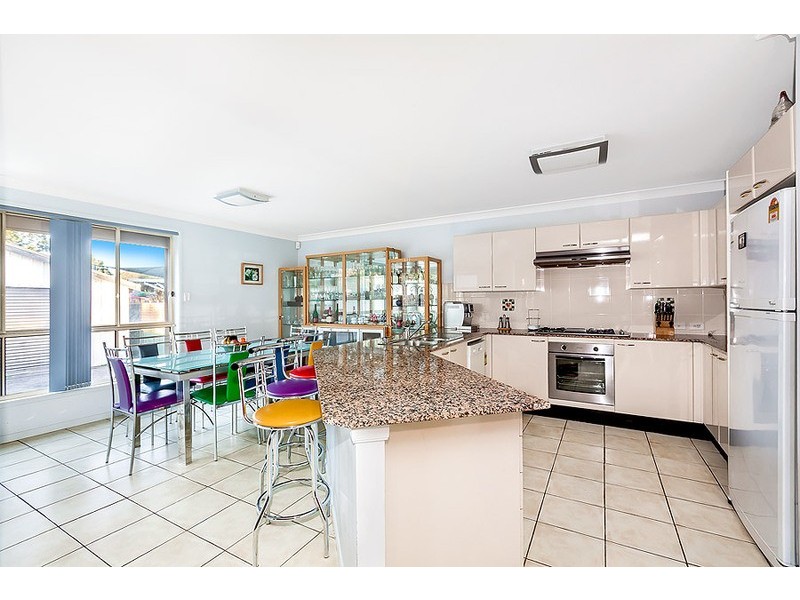 17 Seymour Parade, Belfield NSW 2191