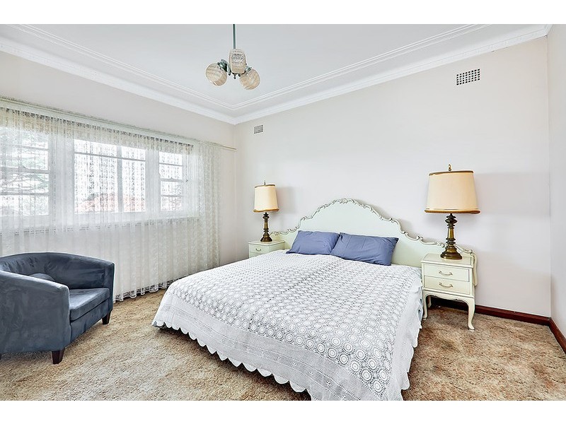 56 Llewellyn Street, Rhodes NSW 2138