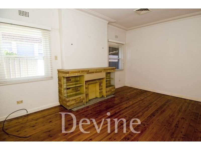 10 Hospital Road, Concord West NSW 2138