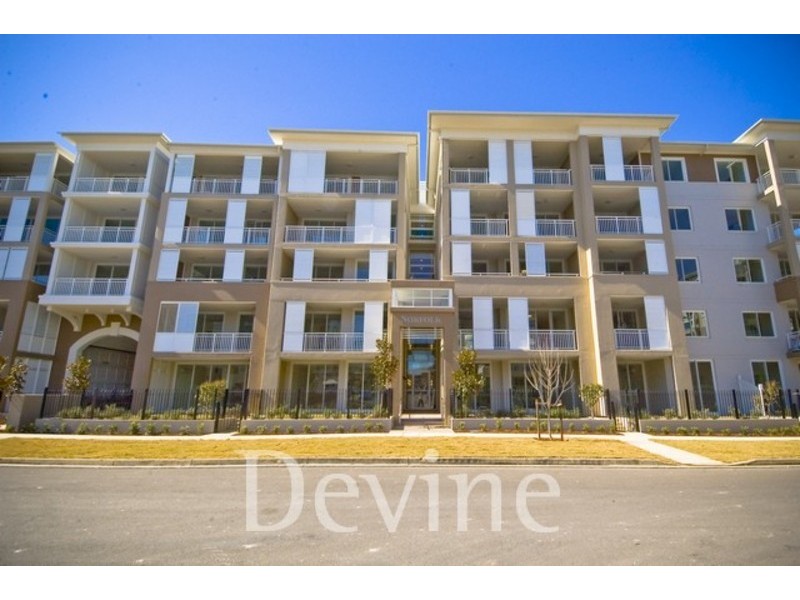 12 Vineyard Way, Breakfast Point NSW 2137