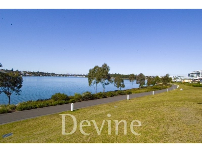 12 Vineyard Way, Breakfast Point NSW 2137