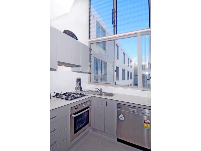 701/19 Hill Road, Wentworth Point NSW 2127