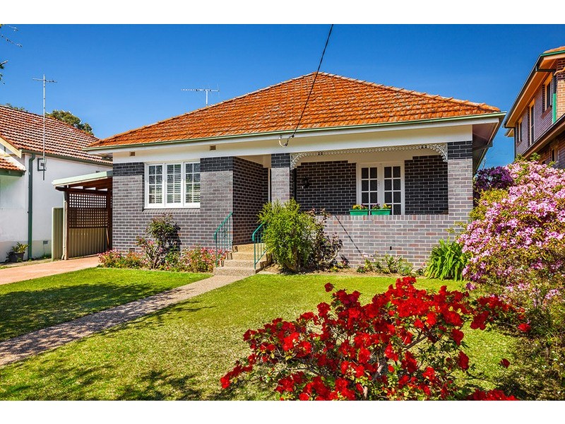 10 Bishop Street, Cabarita NSW 2137