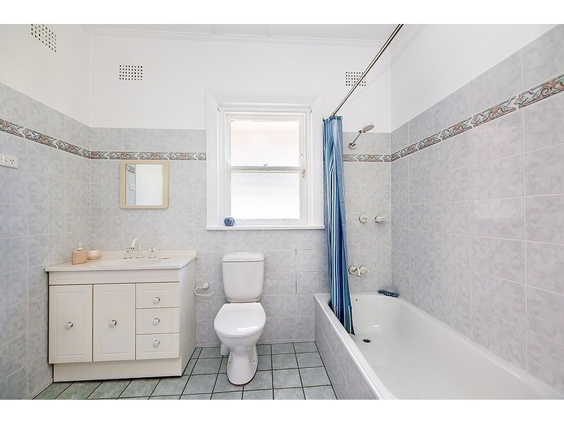 10 Bishop Street, Cabarita NSW 2137