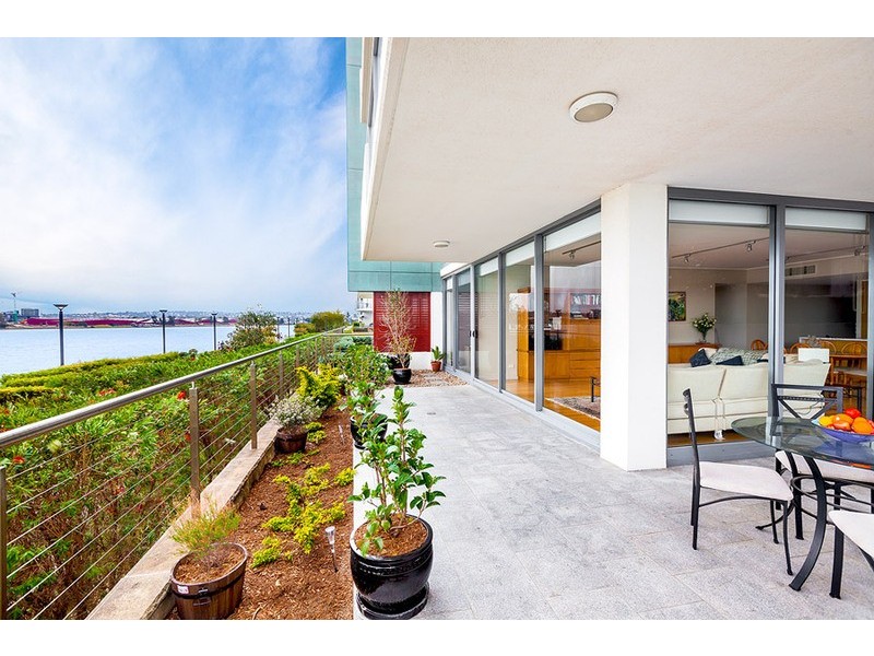 102/17 Jean Wailes Avenue, Rhodes NSW 2138