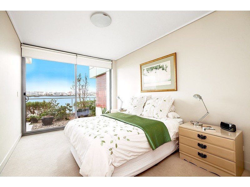 102/17 Jean Wailes Avenue, Rhodes NSW 2138