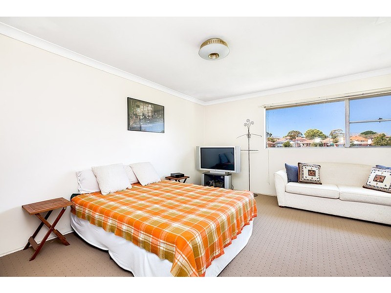 10/2 Greenlees Avenue, Concord NSW 2137